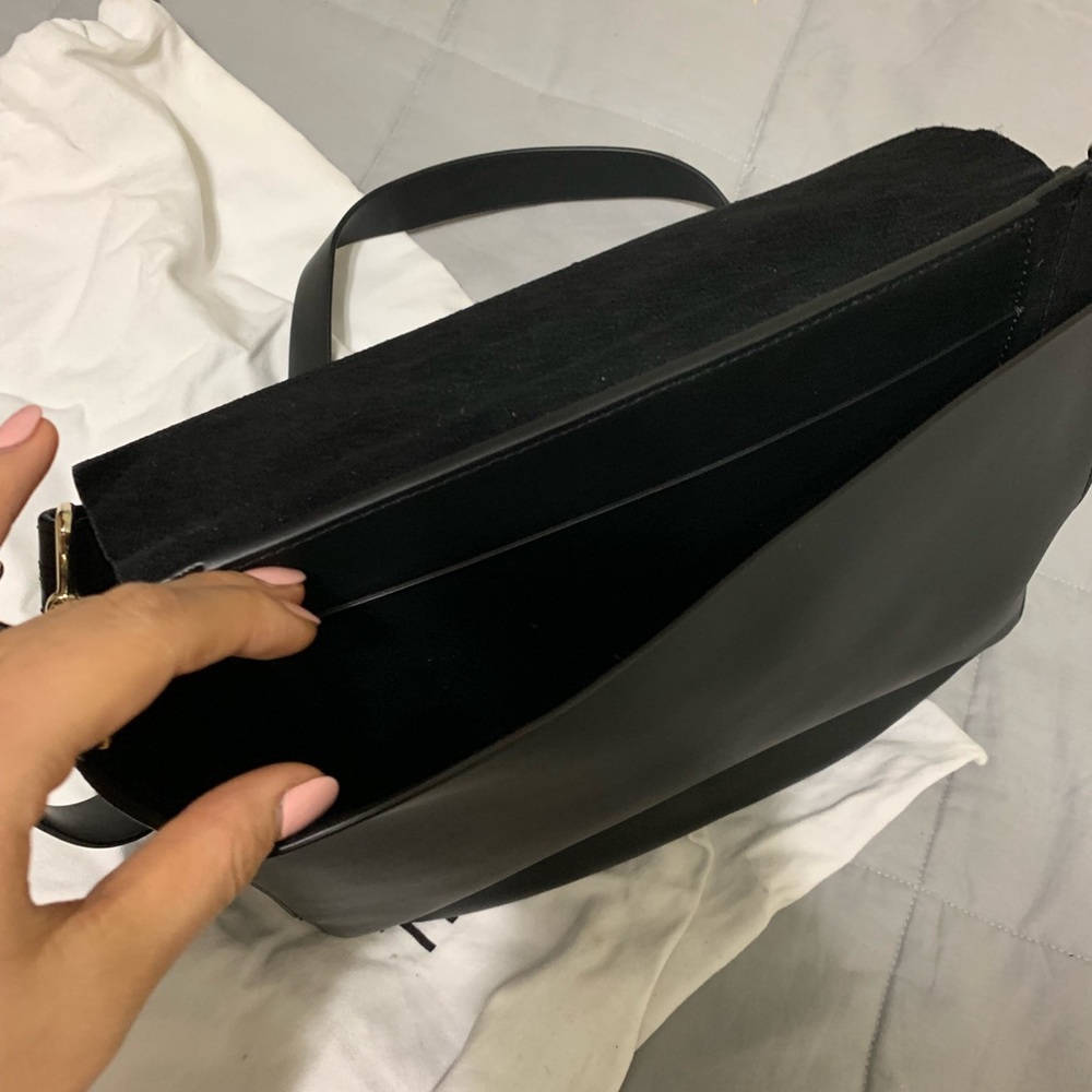 theory crossbody/over the shoulder bag NWOT - Picture 4 of 4